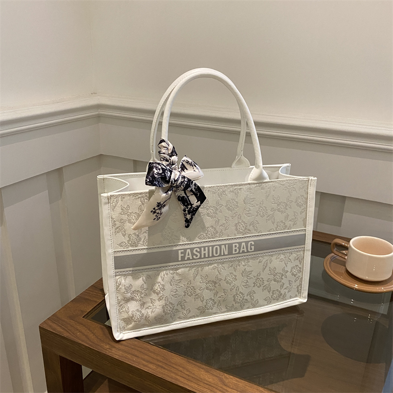 Lüks Zarif Kadın Tote Çantası  - Luxury Bag Collection incelemesi ve fiyatı