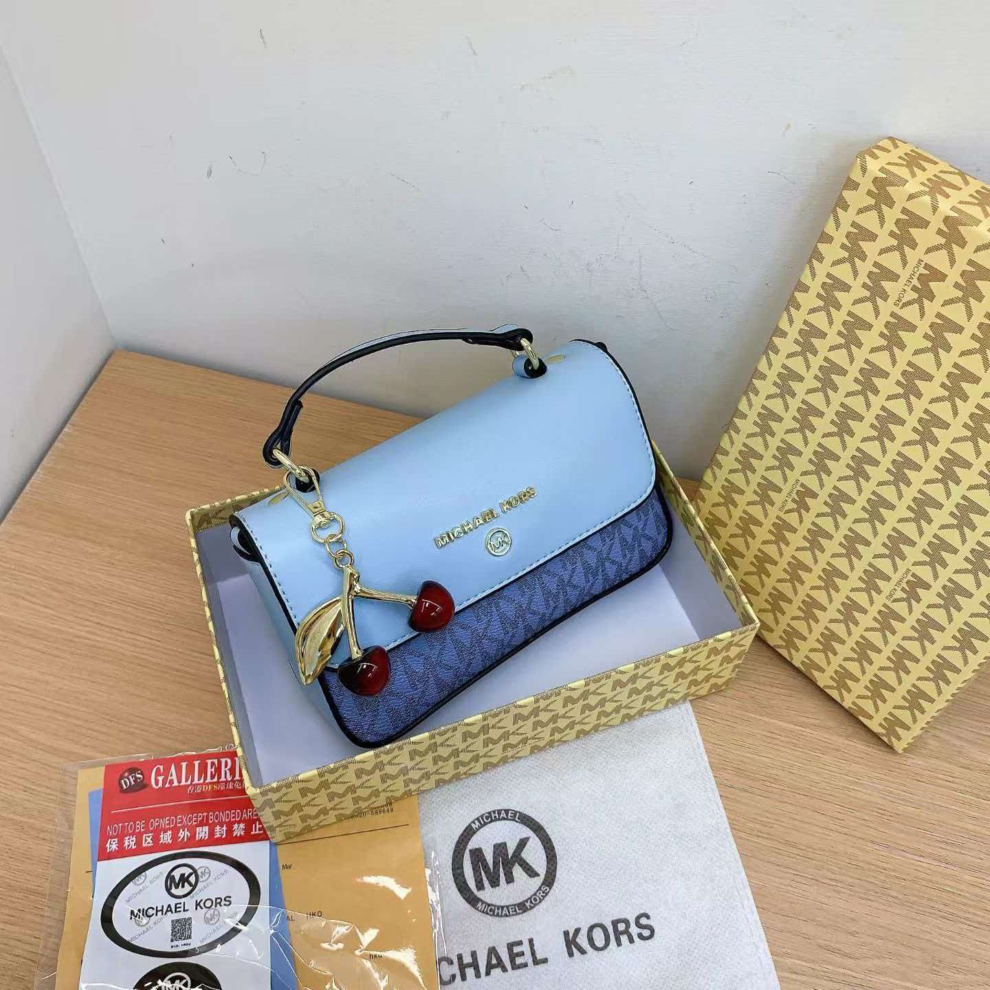 Yepyeni Michael Kors kadın lük - Luxury Bags Michael Kors incelemesi ve fiyatı