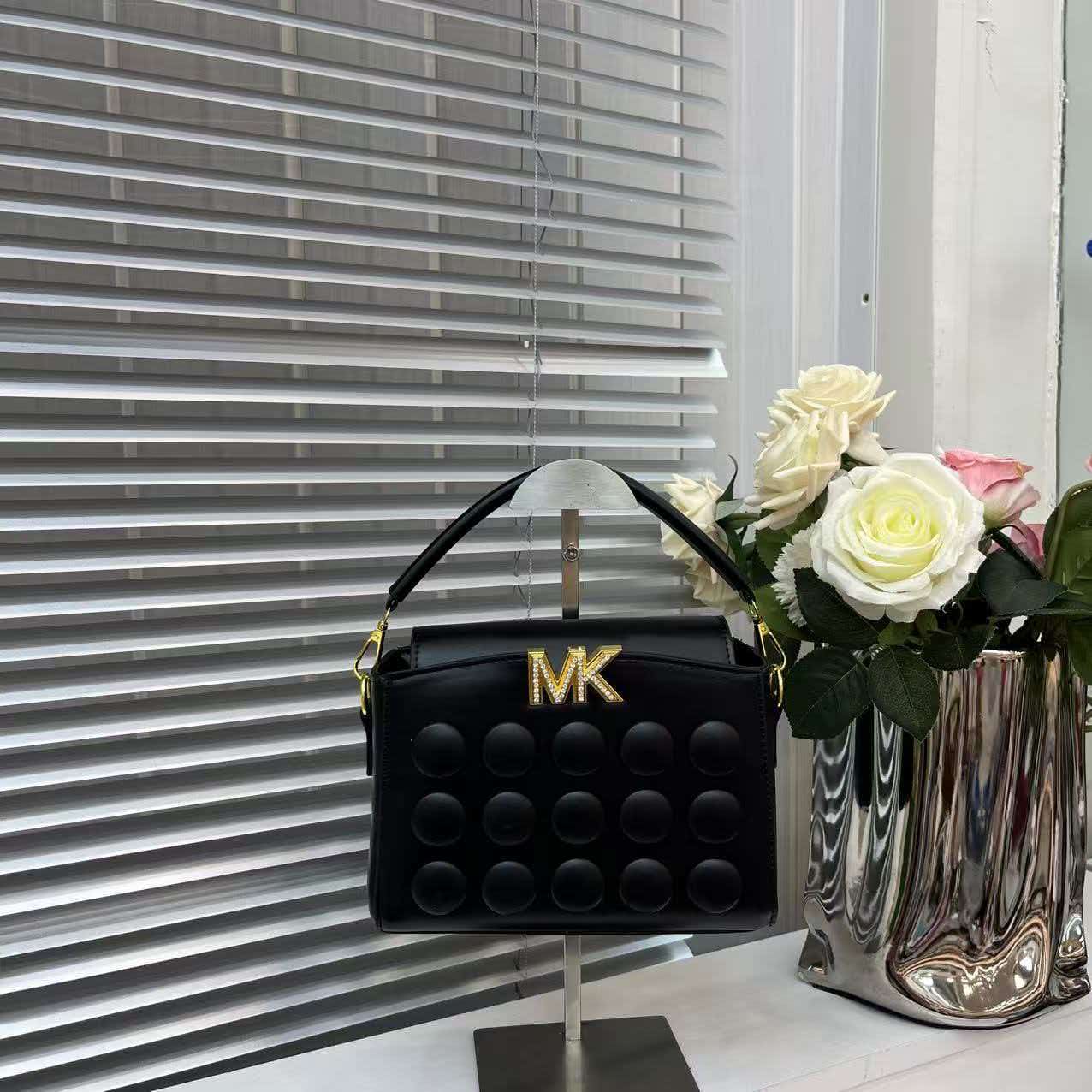 Michael Kors kadın lüks hafif  - Luxury Bags Michael Kors incelemesi ve fiyatı