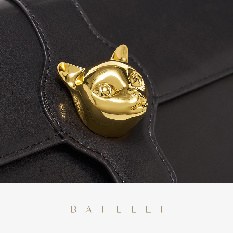 BAFELLI CAT 2026 YENİ KADIN ÇA - Luxury Bags Denim incelemesi ve fiyatı